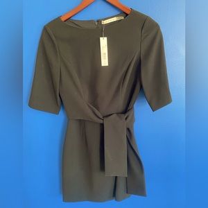 Alice + Olivia black dress size 4